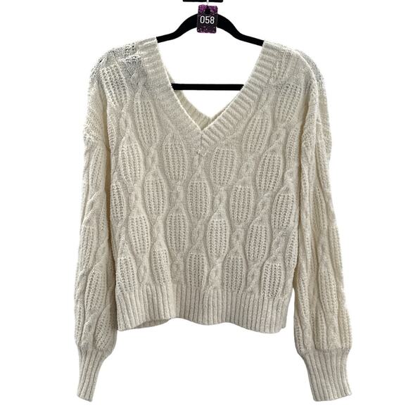 Shein Sweaters - Shein Winter White V-Neck Chunky Sweater Small